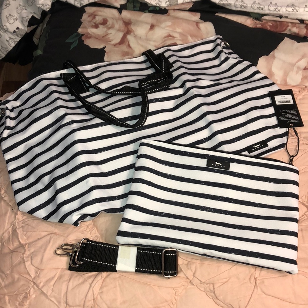 Scout double stuff travel bag